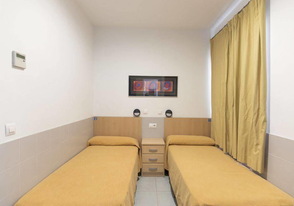 Hostal Inturjoven Málaga